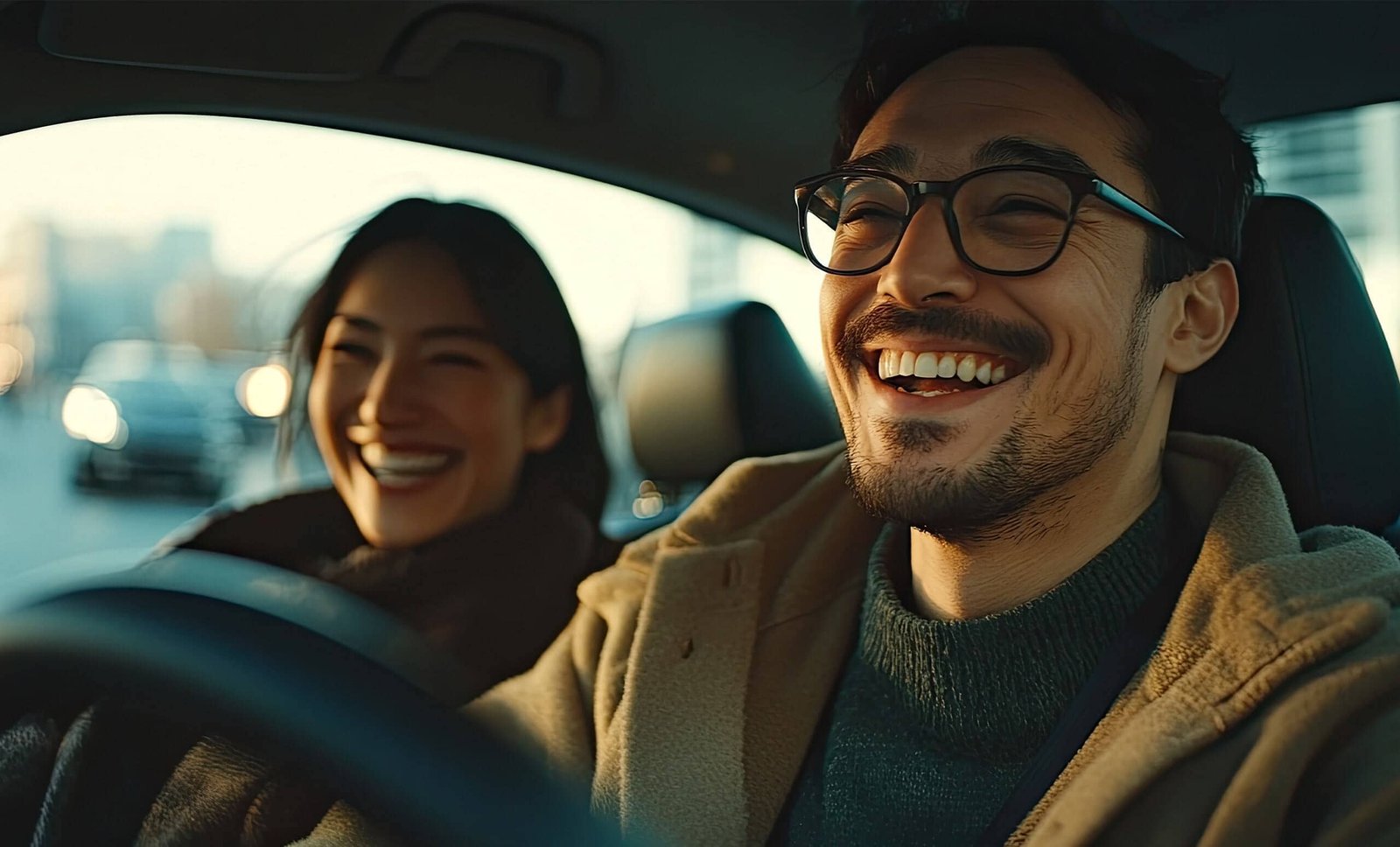 Happy JellyLoans Couple Driving After Title Loan in Texas